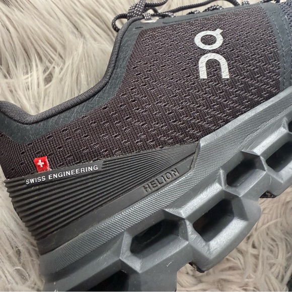 ON RUNNING Cloudstratus Running Shoe Men's Black Size 10 - Picture 6 of 10